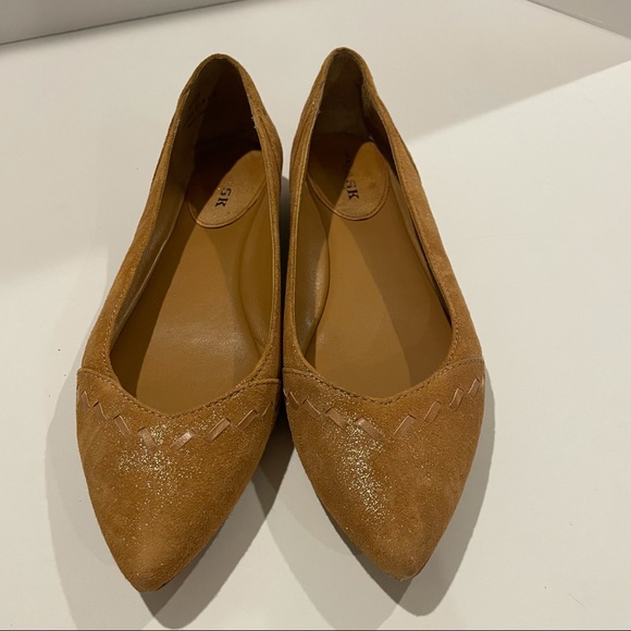 Trask Bianca Suede Pointy Toe Flat Shoe Size 9.5M - Picture 4 of 10